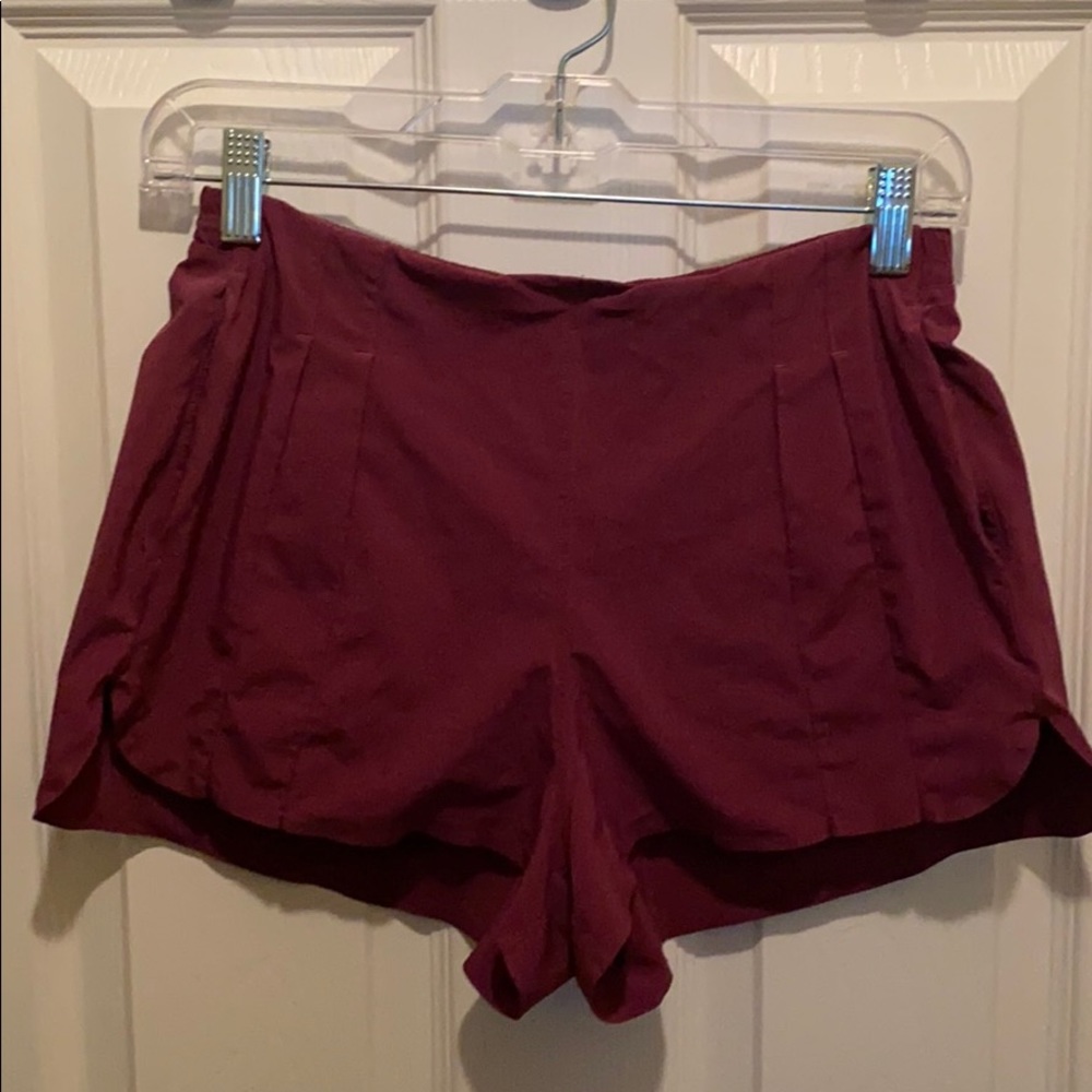 Lululemon lifestyle shorts
